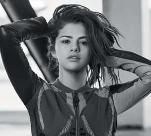 Selena Gomez Height
